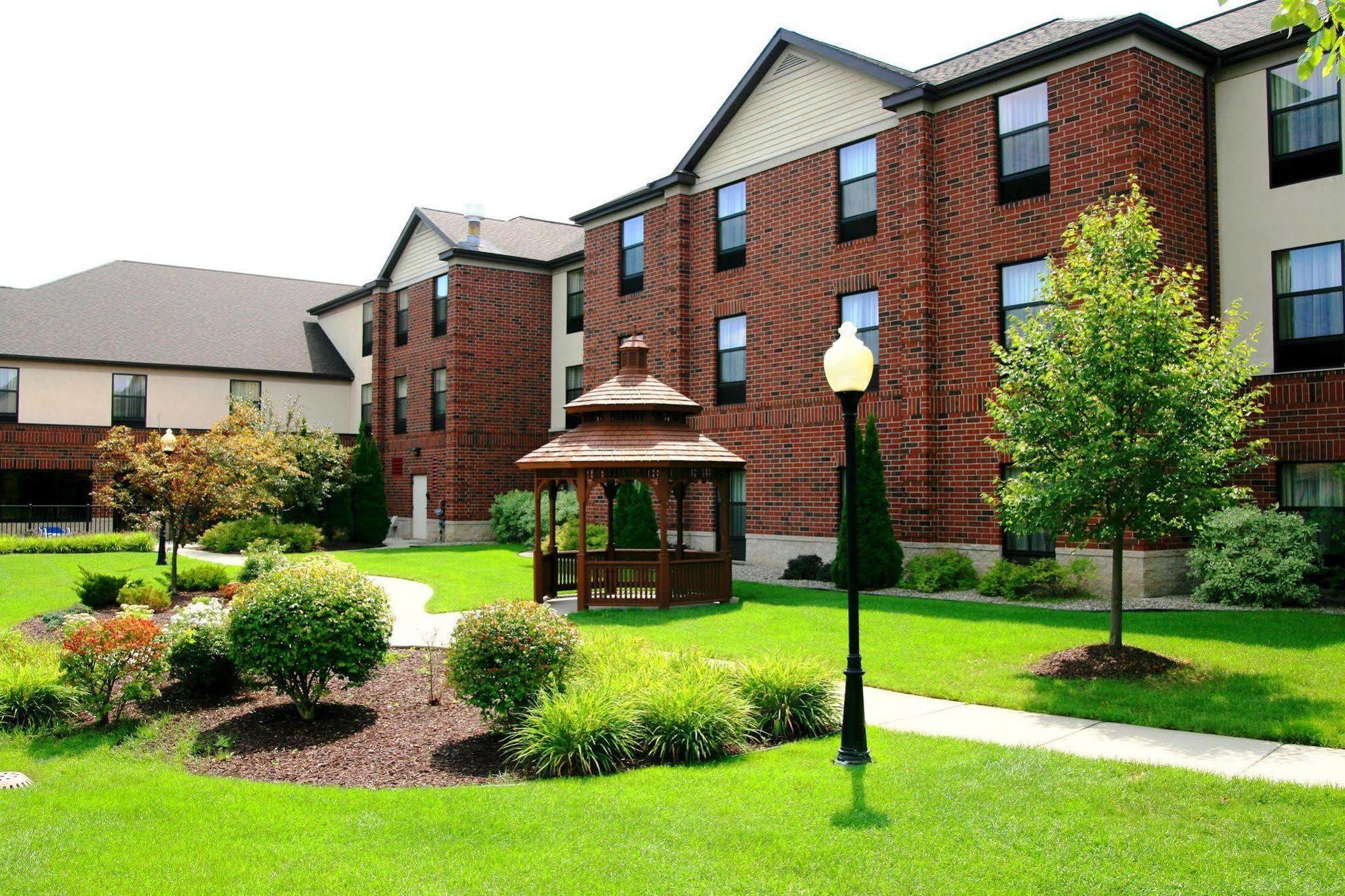 Hampton Inn & Suites East Lansing Okemos Exterior photo